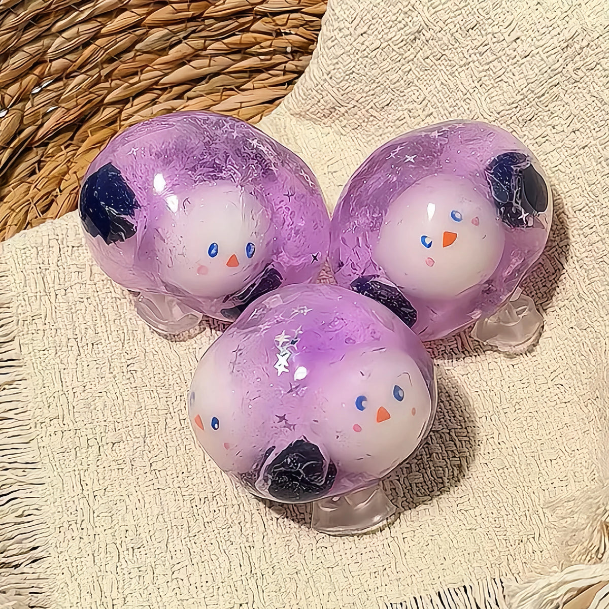 Crunchy Little Snowman Fruit Tea ASMR Squishy Ball