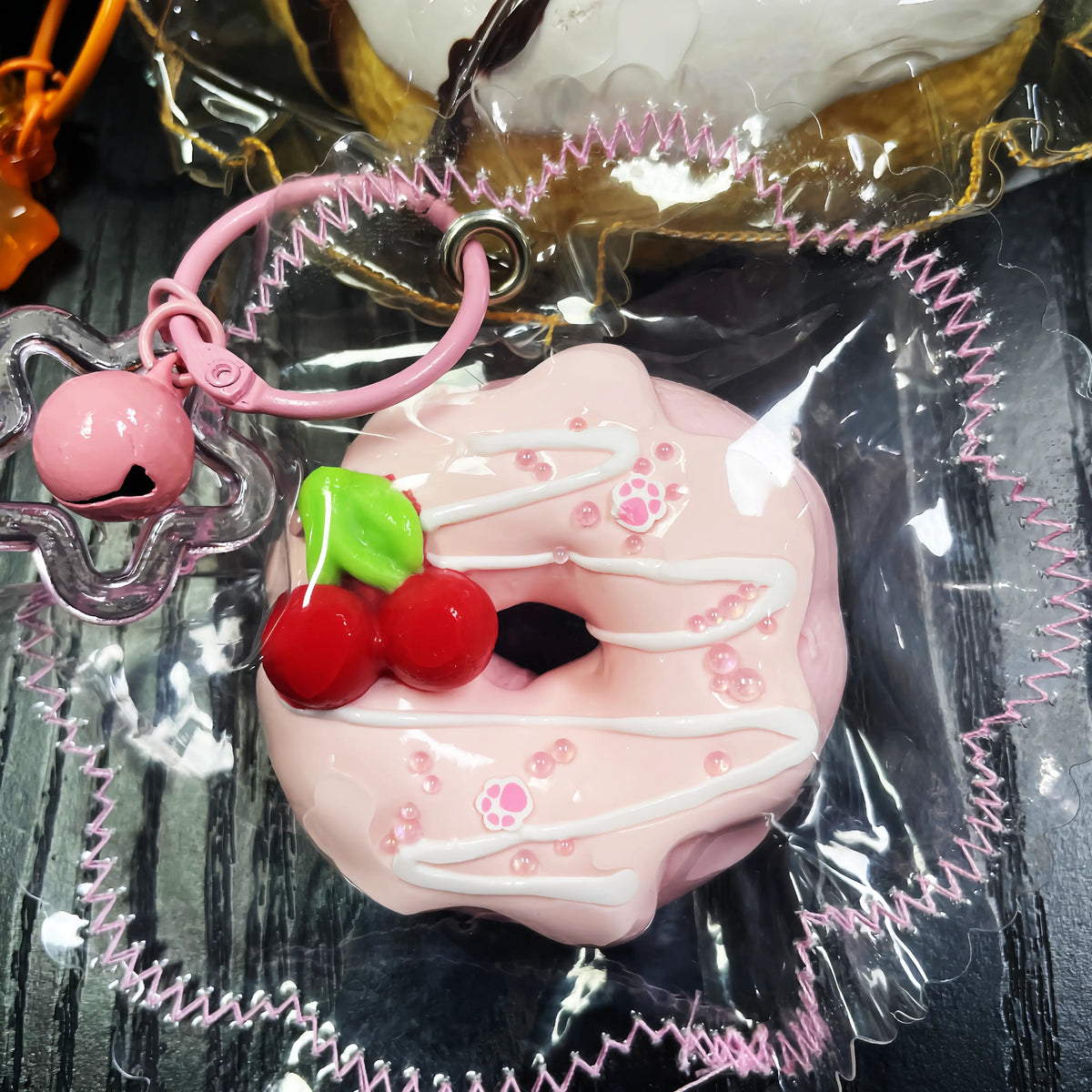 Kawaii Mini Donut Squishy Keychain – Sweet Dessert Stress Toy