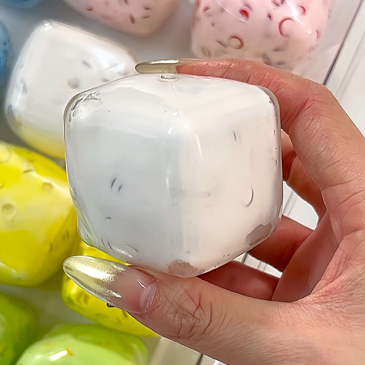 Squishies de cubos de yogur y dulces
