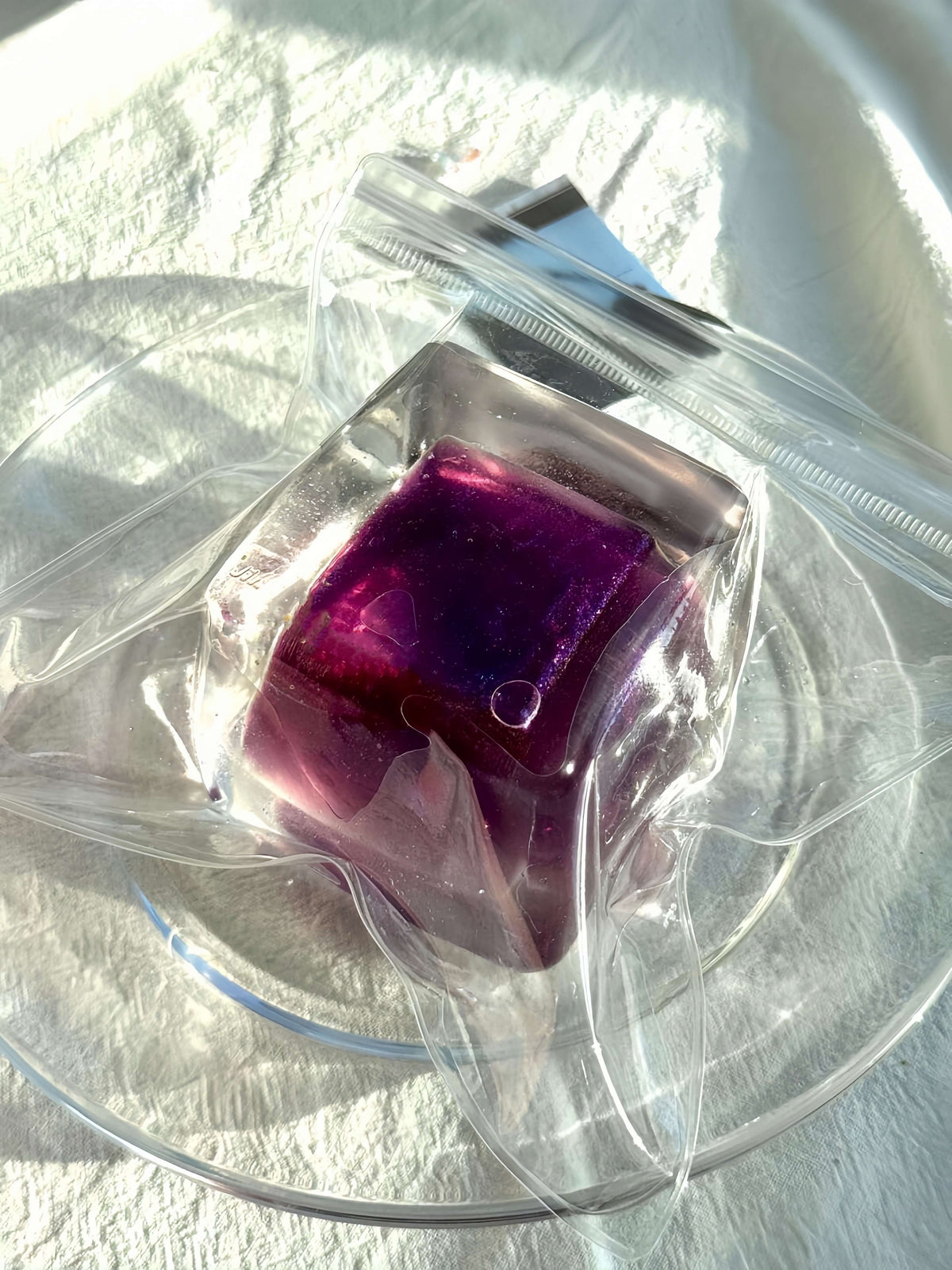 Squishy de bloque de hielo con arena fluida