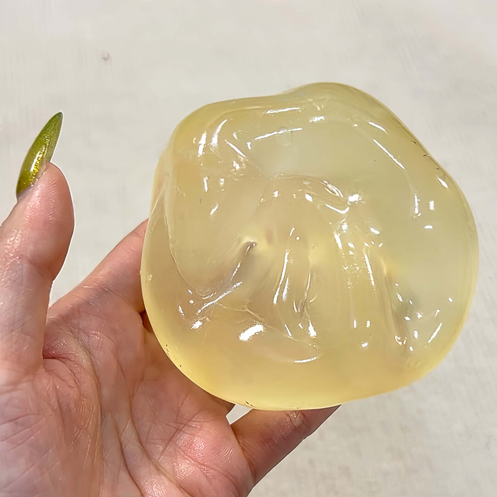 Squishy CHIBOKI Coconut Oil moldeable