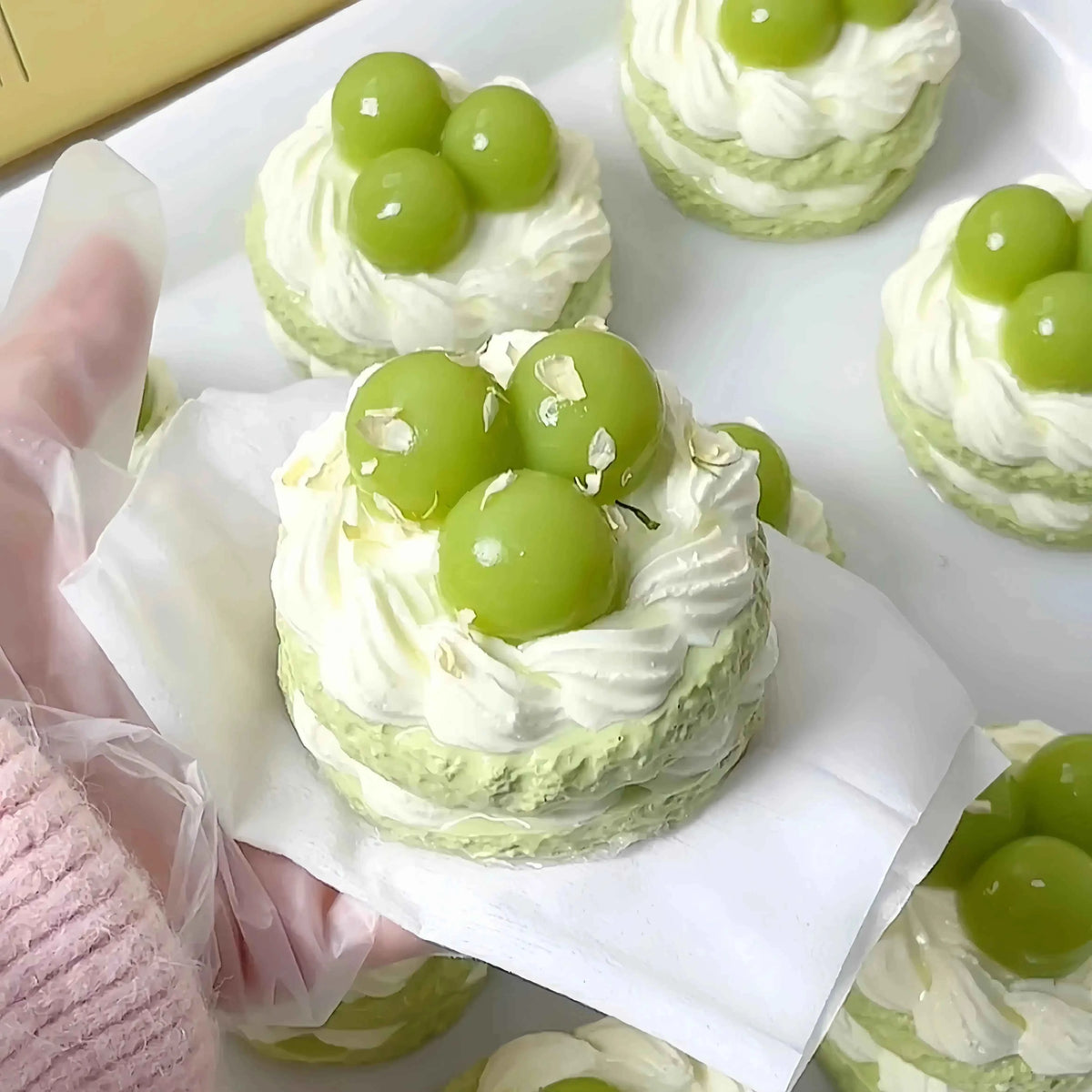 Squishy de tarta de uva de cinco capas