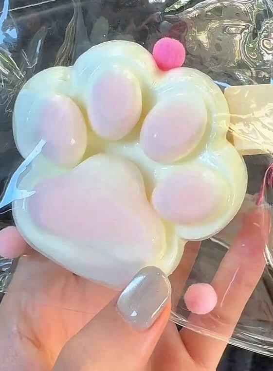 Squishy de pata de gato rosa grande