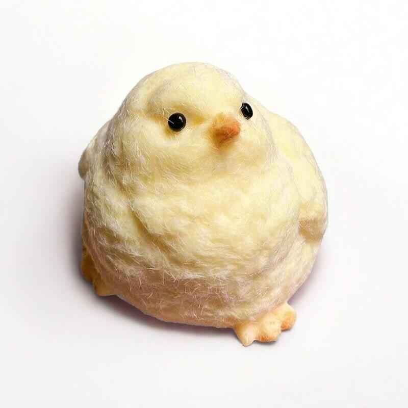 Squishy de pollito amarillo