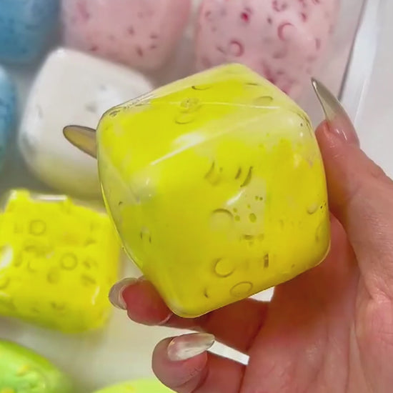 Squishies de cubos de yogur y dulces