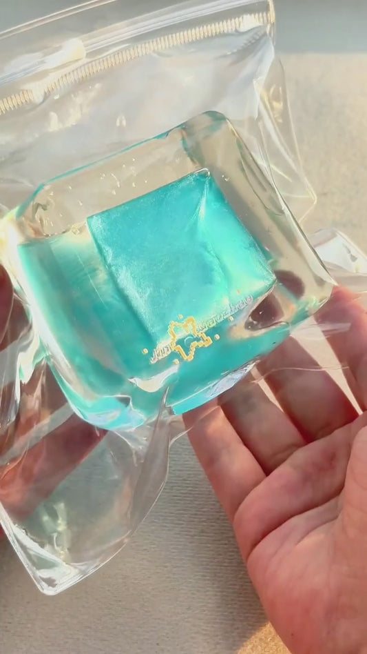 
Squishy de bloque de hielo con arena fluida