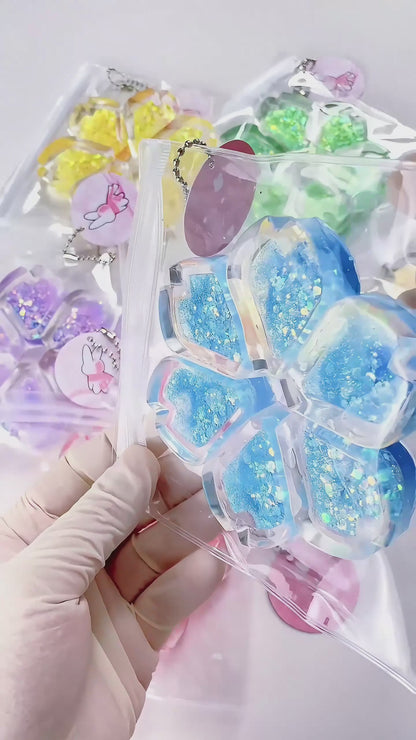 Squishy de corazón holográfico