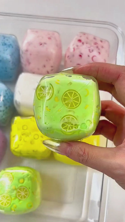Squishies de cubos de yogur y dulces