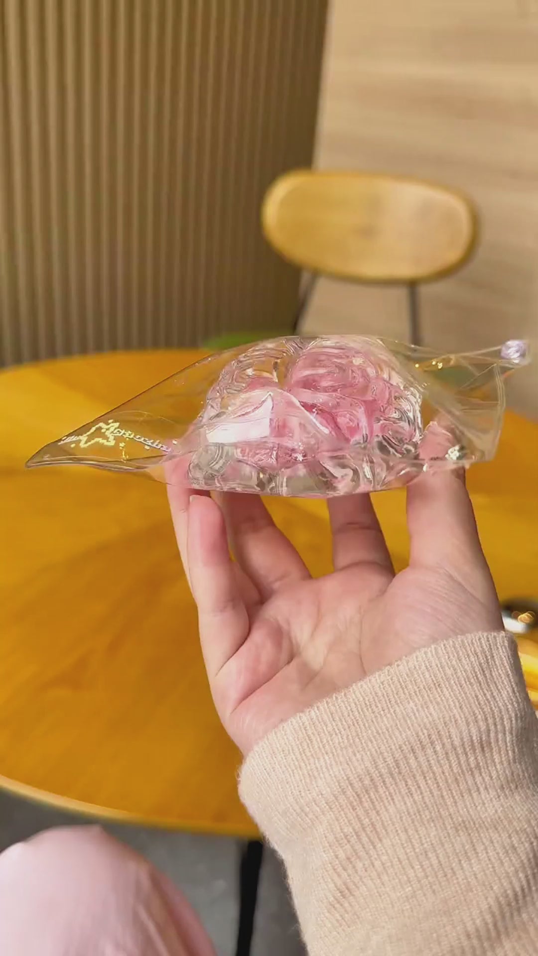 Squishy de cerebro gelatinoso Lovebrain